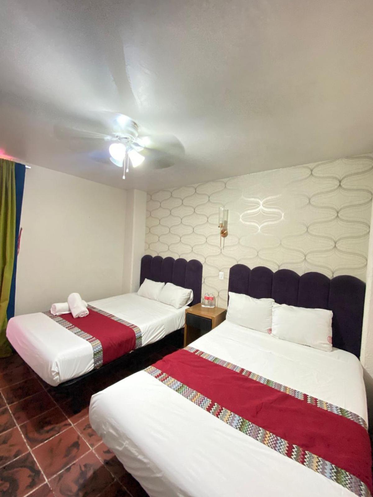 Hotel Flamingos Гуадалахара Екстериор снимка